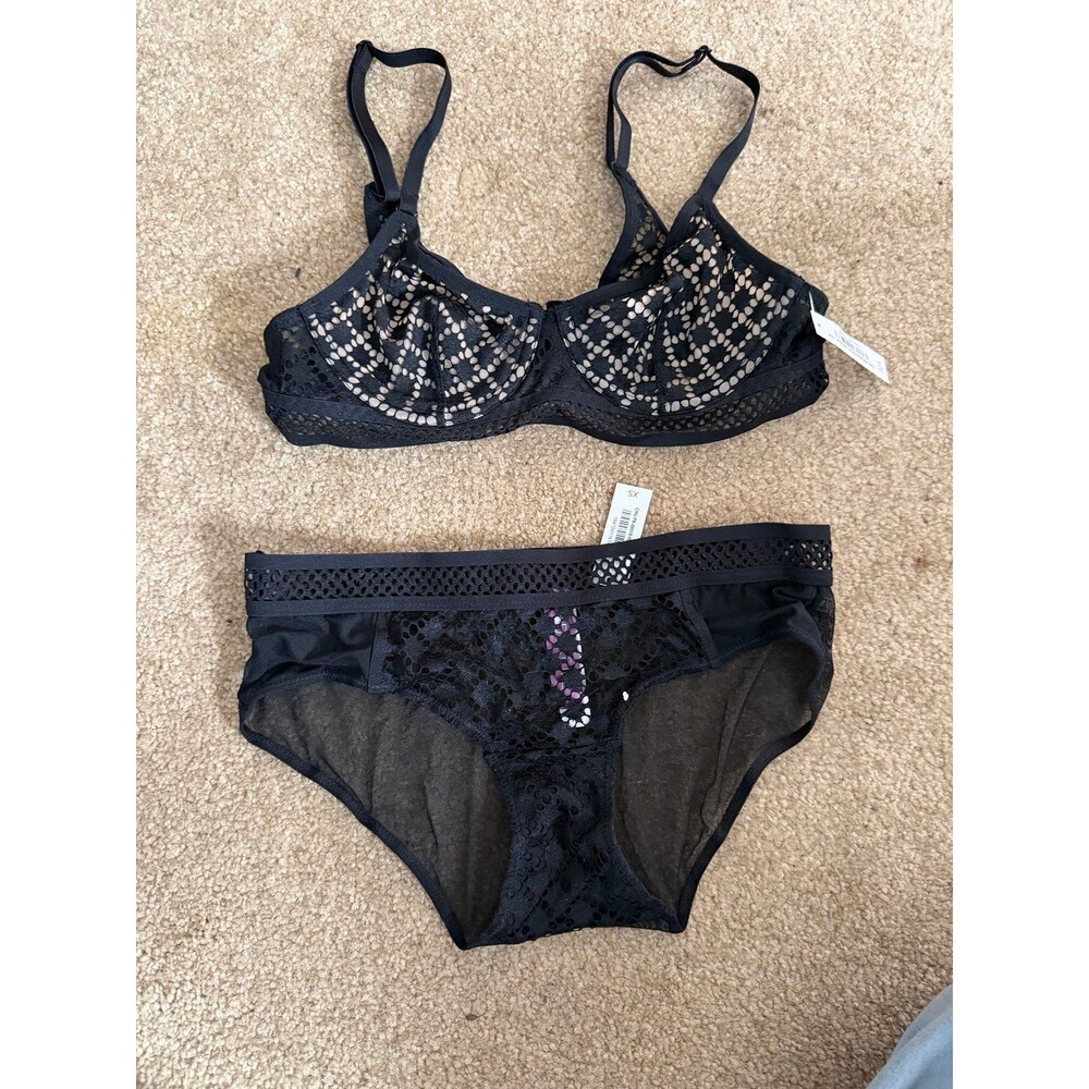 Adore ME Black and Cream Bra and Panty Lingerie Set 32A/XS NWT